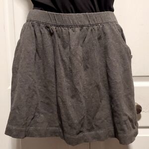 Lands' End Women's Gray Peplum Skirt/Shorts - Size 10